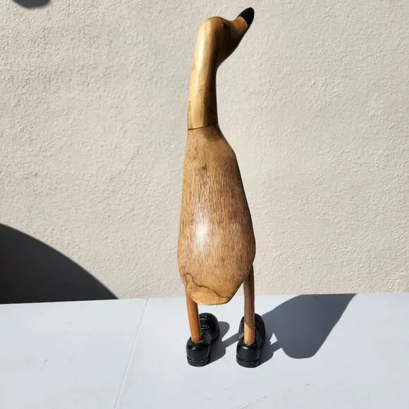 Vintage Duck in Lace-up Black Shoes Boots Home Decor Carved Wooden Wood - SUPER - Picture 5 of 14